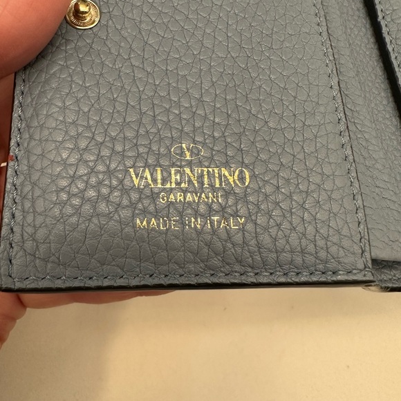 Valentino Wallet - Picture 3 of 5